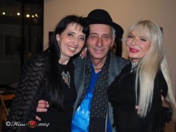 Fashion Show in der Contemplor Galerie Wien am 16. 03. 2024